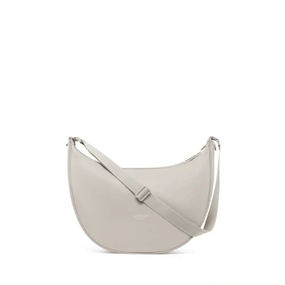 Abbildung von LARKSON Umhängetasche Solveig Large Half Moon Bag aus recyceltem, Große Crossbody in Halbmond Form, Wasserabweisend