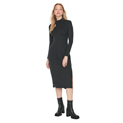 Abbildung von Trendyol Damen Woman Mini Shift Crew Neck Woven Dress Kleid, Damson Color, 42 EU