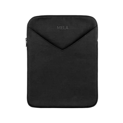 Abbildung von Mela Laptophülle Sumit Nachhaltig mit Fairtrade Cotton, GOTS &amp; Grüner Knopf Zertifizierung, Größe Laptop Taschen:15&#039;&#039;, Farbe:schwarz