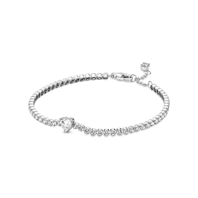 Abbildung von Pandora Sparkling Heart Armband Silver coloured, Damen, Größe: 20, coloured