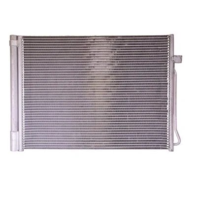 Abbildung von VALEO 814367 Klimakondensator mit Trockner Aluminium 462 R 134a BMW: X5, X6