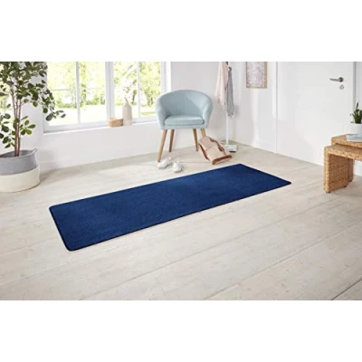 Abbildung von Hanse Home Nasty Läufer Flauschiger Kurzflor Teppich Einfarbig Unifarben für Esszimmer, Wohnzimmer, Kinderzimmer, Flur, Schlafzimmer, Küche Uni Dunkelblau, 80x300cm