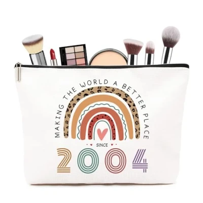 Abbildung von Geburtstag Mädchen, Sweet Mädchen Make Up Tasche,Geschenke Für Jahre Praktische Geschenkidee (UK 2004)
