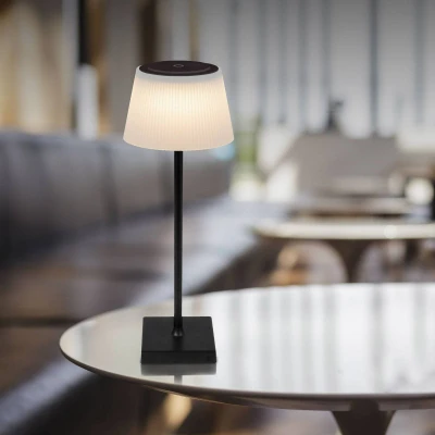 Abbildung von GLOBO LIGHTING LED Tischleuchte Tischlampe TROLLIS, 1 flammig, H 38 cm, Schwarz, Akkubetrieben, Anpassung der Farbtemperatur, Dimmfunktion, fest integriert, Neutralweiß, Warmweiß, Weiß, Metall, Kunststoff, Spritzwassergeschützt IP44