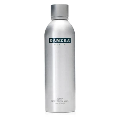 Abbildung von DANZKA EST. IN COPENHAGEN Fifty (1l) Skandinavischer Premium Vodka 6 fach destilliert mit 100 % vollem Getreidekorn ideal für den Pur Genuss und perfekt als Cocktail Basis 50 Vol.