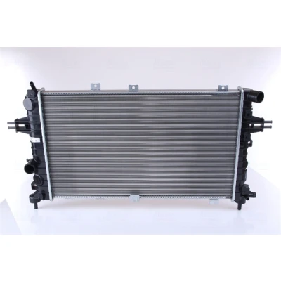 Abbildung von NISSENS 63111A Kühler, Motorkühlung Aluminium 600 369 26 Kühlrippen mechanisch gefügt OPEL: Astra H Schrägheck, Zafira B, Caravan