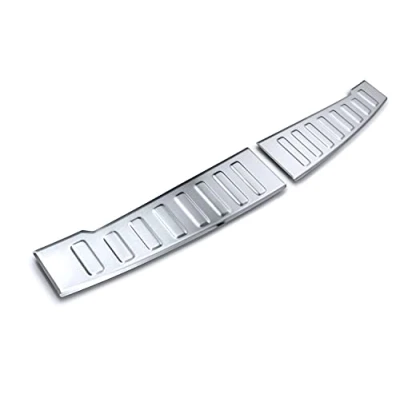 Abbildung von tuning art BL1016 Ladekantenschutz mit Abkantung passend für Dacia Sandero 3 / Stepway 3, Farbe:Silber