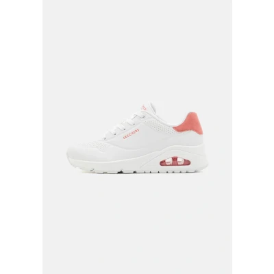 Abbildung von Skechers Sport UNO Sneaker low, Damen, Größe: 37.5, White/coral Schuhe