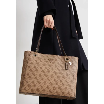 Abbildung von Guess Noelle TOTE Handtasche, Damen, Größe: One Size, Latte logo/brown