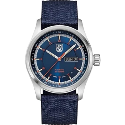 Abbildung von Luminox Herren Analog Schweizer Quarzwerk Uhr mit Textil Armband XL.1903