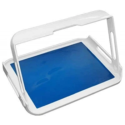 Abbildung von Homecraft Freehand Tray with Non Slip Mat, Requires Only One Handed Carrying, Safely Carry Items Unique Foldaway Handle, Mat Secures the Contents on Tray, Allows for Additional Assistance