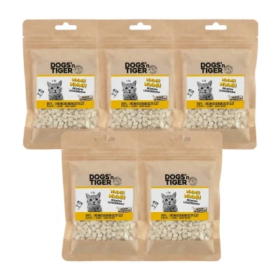 Abbildung von Adult Katzen Snacks mmmh mmmh, Leckerlies, 99% Gefriergetrocknete Hühnchenbrustfilet, Huhn, 5x 30g 0,5cm Würfel