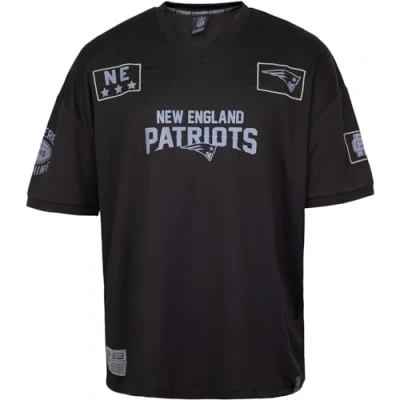 Abbildung von Re:Covered NFL Patriots NE 60 Oversized Tshirt print, Größe: Large, Black