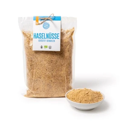 Abbildung von PAKKA Bio Haselnüsse Mehl, nature, gerieben und geröstet, 1kg, gemahlen, Haselnussmehl Öko &amp; Fair, direkt hergestellt abgefüllt vom Produzenten in Sugdidi, Georgien, vegan 1000g (1er Pack)
