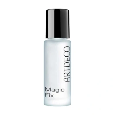 Abbildung von Artdeco Magic Fix Transparant 5 ml