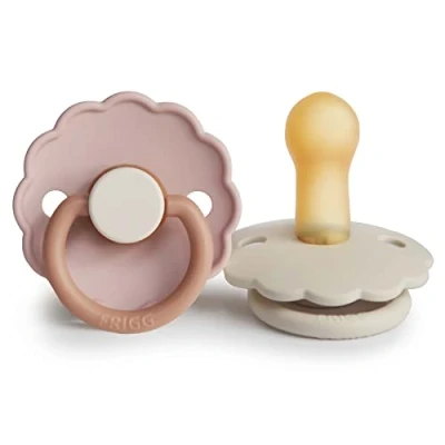 Abbildung von FRIGG Daisy Schnuller 2 Packung Latex BPA Frei Hergestellt in Dänemark Symmetrischer Sauger Kirschform (Biscuit/Cream, Größe (6 18 Monate))