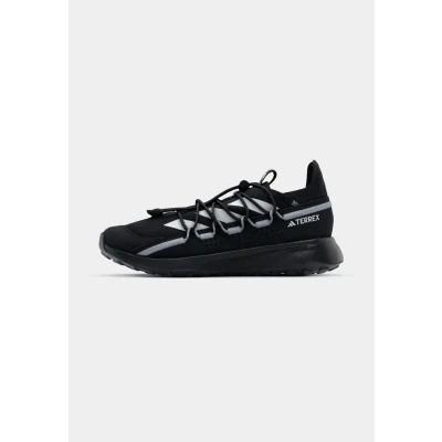 Abbildung von Adidas Terrex Voyager 21 Travel Hikingschuh, Herren, Größe: 40 2/3, Core black chalk white grey two Schuhe