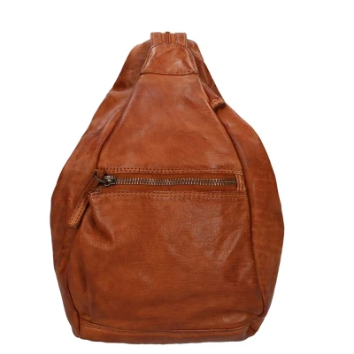 Abbildung von Bear Design Cow Lavato Hannie Rucksack cognac
