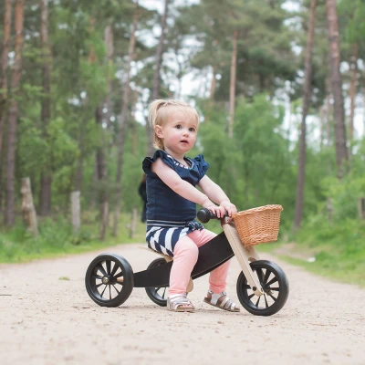 Abbildung von Laufrad ab 1 Jahr Smart bike 4in1 schwarz inklusieve Weidenkorb Bandit and Angels