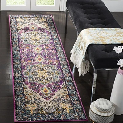Abbildung von SAFAVIEH Boho Teppich für Wohnzimmer, Esszimmer, Schlafzimmer Monaco Collection, Kurzer Flor, Violett und Hellblau, 66 X 244 cm