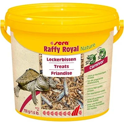 Abbildung von sera Raffy Royal Nature 3,8 L (750 g) getrocknete Fische (50 %) &amp; Garnelen %), artgerechte Abwechslung zum kräftigen Zubeißen mit Anchovies, Futter für Wasserschildkröten