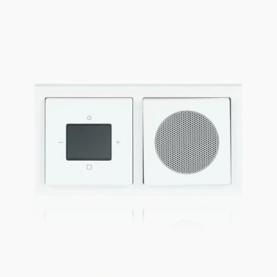 Abbildung von Busch Jaeger 8270 UJ 84 101 Radio BTconnect DAB+ Komplettset Mit Bluetooth Schnittstelle zur Musikwiedergabe Studioweiß Multimedia 2CKA008200A0236