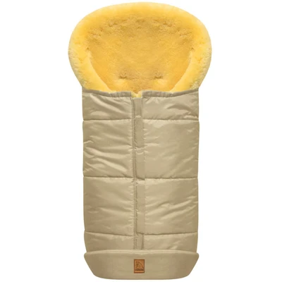 Abbildung von Heitmann Felle Fußsack &quot;Eisbärchen Winterfußsack Premium Qualität&quot;, mit echtem Lammfell, für Kinderwagen &amp; Buggy, 6 Gurtschlitze, waschbar
