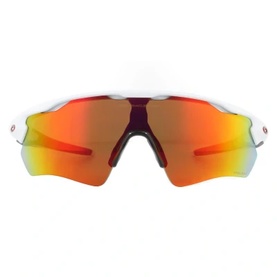 Abbildung von Oakley Sonnenbrille Radar EV Pfad OO9208 72 poliert weiß Prizm Rubin