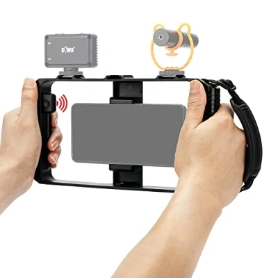 Abbildung von Smartphone Video Rig mit Handgriff, Stabilisator Käfig Gurt, Kabellose Fernbedienung für Videomaker Vlog, Kompatibel iPhone 13 12 11 XS X XR 8+ 8 7+ 7 6S+ 6S Galaxy Mate MI, Breite 55 90mm
