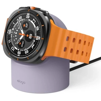 Abbildung von elago Ladestation für Samsung Galaxy Watch 7/7 Ultra / 6/6 Classic 5/5 Pro [40/43/44/45/47mm] Ladegerät, Nachttischmodus, Kabelmanagement [Kabel Nicht im Lieferumfang Enthalten] (Lavendelgrau)