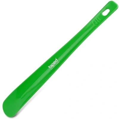 Abbildung von Die Schuhanzieher Schuhlöffel aus Kunststoff 35 cm mit Lochung zum Aufhängen z1555 (grün)