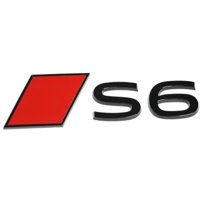Abbildung von Audi 85E853740B5FQ Schriftzug S6 Emblem Aufkleber Logo Heckklappe, schwarz, mit roter Sport Raute