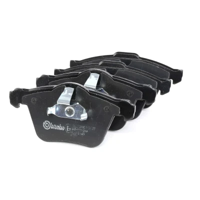 Abbildung von BREMBO P 24 077 Bremsbelagsatz exkl. Verschleißwarnkontakt mit Kolbenclip ohne Zubehör VOLVO: S80 II, V70 3, V60 I, FORD: S Max Mk1, Galaxy Mk2 MPV