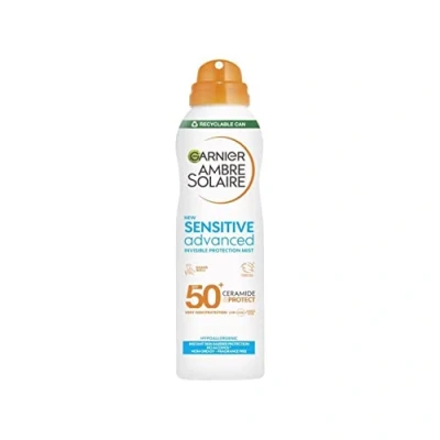 Abbildung von Garnier Ambre Solaire SPF 50+ Sensitive Advanced Dry Mist Sonnencreme Spray, wasserfester und nicht fettender Sonnenschutz, parfümfrei, UVA UVB Schutz, von Cruelty Free International anerkannt,