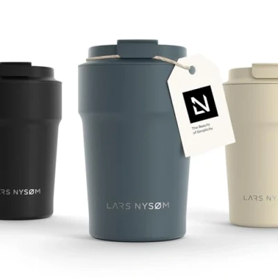 Abbildung von LARS NYSØM Thermobecher Bevægelse, Edelstahl, Auslaufsicherer Travel Mug für Kaffee und Tee unterwegs 380ml 500ml
