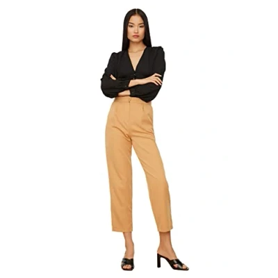 Abbildung von TRENDYOL Damen Hohe Taille Hosen Pants, Mink, 36