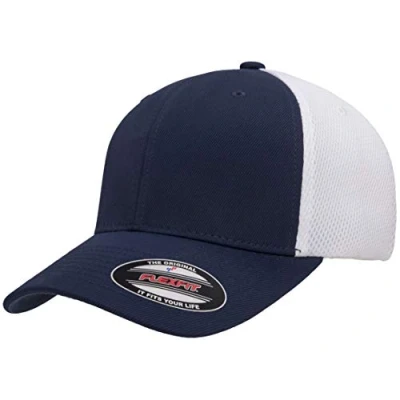 Abbildung von Flexfit Unisex Ultrafibre Airmesh Fitted Cap Hut, Marineblau/Weiß, L XL