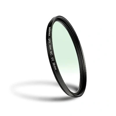 Abbildung von Walimex pro UV Filter Slim MC 58mm Schutz vor Strahlen und Verschmutzung, Hochwertige Mehrschichtvergütung, mit äußerst dünner, gering auftragender Metallfassung, Inkl. Schutzhülle