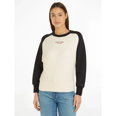 Abbildung von Tommy Hilfiger SWEATSHIRT RLX MONOTYPE CLRBLK mit Logoschriftzug