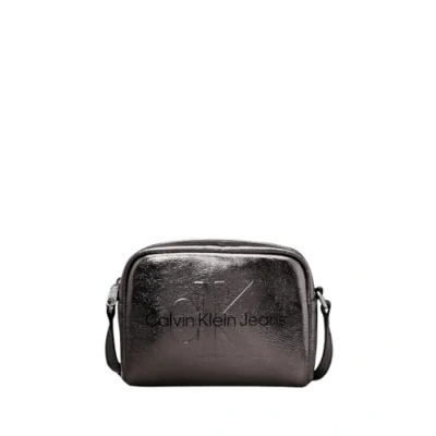Abbildung von Calvin Klein Jeans Umhängetasche &quot;SCULPTED CAMERA BAG TUM&quot;