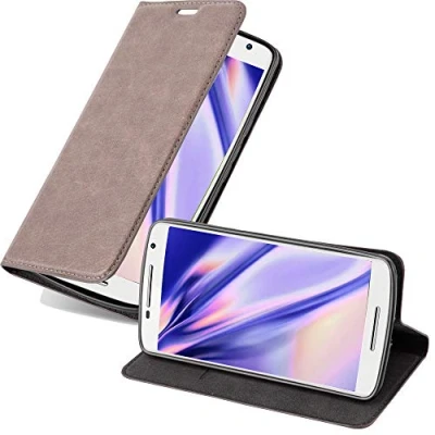 Abbildung von Cadorabo Hülle kompatibel mit Motorola Moto X Play aus Premium Kunst Leder Flip Klappbare Stoßfeste Magnetische [Standfunktion] [Kartenfächern] Cover für Tasche in Braun