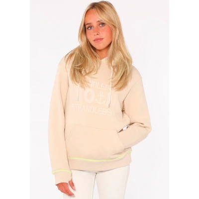Abbildung von Zwillingsherz Hoodie Strandleben Moin mit gesticktem Schriftzug und neonfarbenen Akzenten