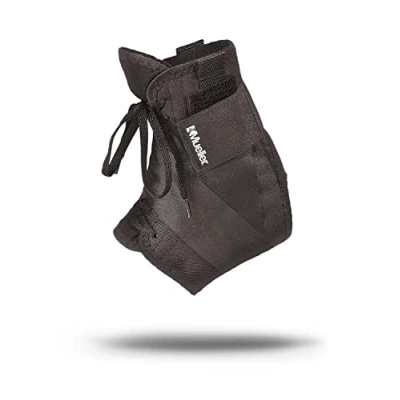 Abbildung von Mueller Soft Ankle Brace with Straps 1 St