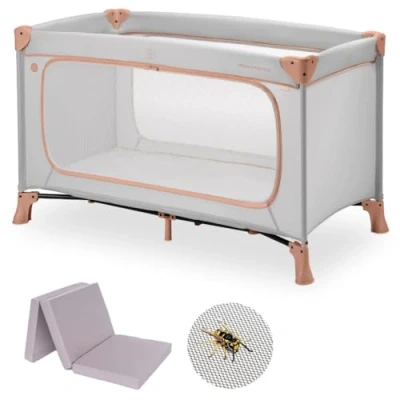 Abbildung von Hauck Baby Reisebett Set Dream n Play Plus mit Matratze und Moskitonetz faltbares Kinder Babyreisebett Tasche großem Eingang Dusty Cork