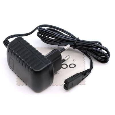 Abbildung von Ladegerät passend für Moser Li+Pro Mini, Li+Pro2 ProCut (Magnum 5000), ProfiLine Li+Pro, Super Trim, Trendcut (Ersetzt 6000 1881 7120) Ladekabel Haarschneider, Trimmer mit mungoo Displayputztuch