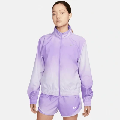 Abbildung von Nike Laufjacke Dri FIT Swoosh Run Women&#039;s Printed Running Jacket