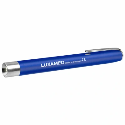 Abbildung von Luxamed Diagnostikleuchte mit LED Pupillenlampe Pupillenleuchte 3,3 Volt blau inkl. 2 AAA Batterien