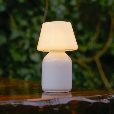 Abbildung von HAY Apollo Portable LED Tischleuchte Akku aus Glas