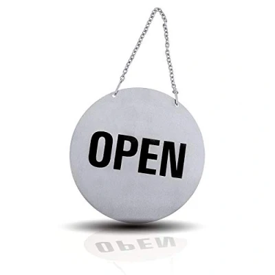 Abbildung von Kerafactum Open Closed Tür Schild Hinweis Hinweisschild Türschild Geöffnet oder Geschlossen mit Kette Rund aus gebürstetem Edelstahl Matt glänzend Sebsthängend US Style