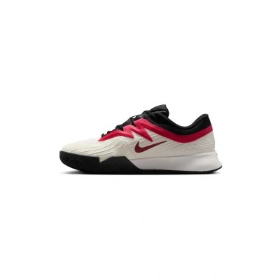 Abbildung von Nike Performance ZOOM Vapor PRO 3= Tennisschuh für Sandplätze, Damen, Größe: 42, Pale ivory/rush pink ail team red black Schuhe